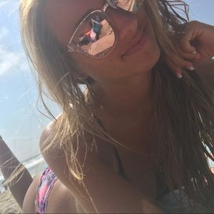 Meet your Posher, Ciara